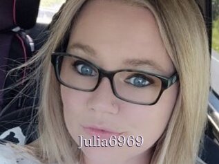 Julia6969