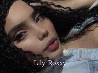 Lily_Roxxy