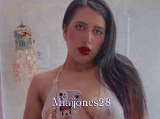 Miajjones28