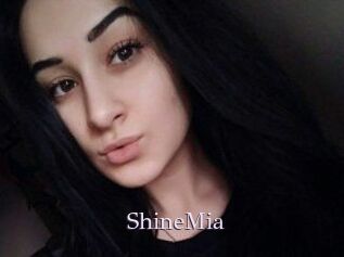 ShineMia