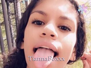 TiannaFoxxx