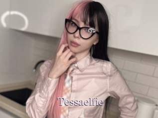 Tessaelfie